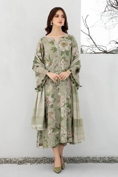 Embbroidered lawn 3-piece Dress